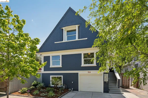 $995,000 | 933 56th Street, Oakland, CA 94608