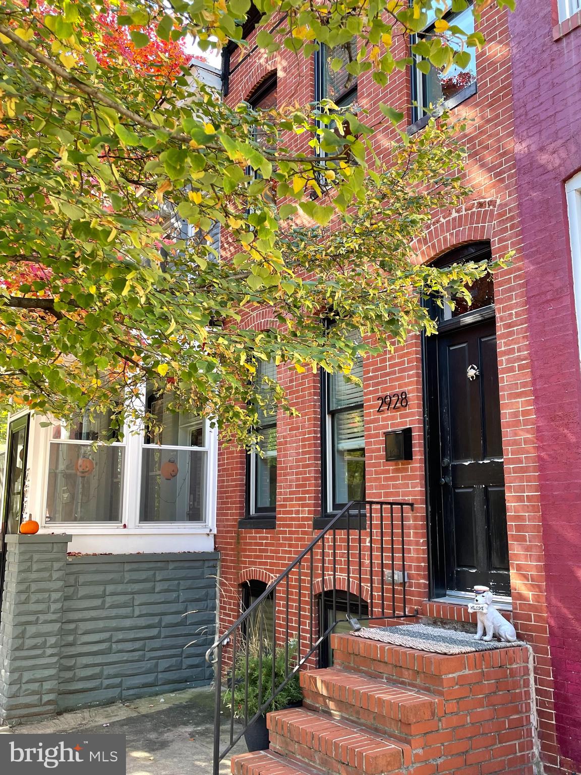 2928 Keswick Road Baltimore, MD 21211 - Photo 27 of 29 Close proximity to offerings of trendy Hampden