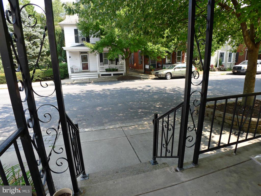 144 South Spruce Street Lititz, PA 17543 - Photo 3 of 21 Gallery Image 3