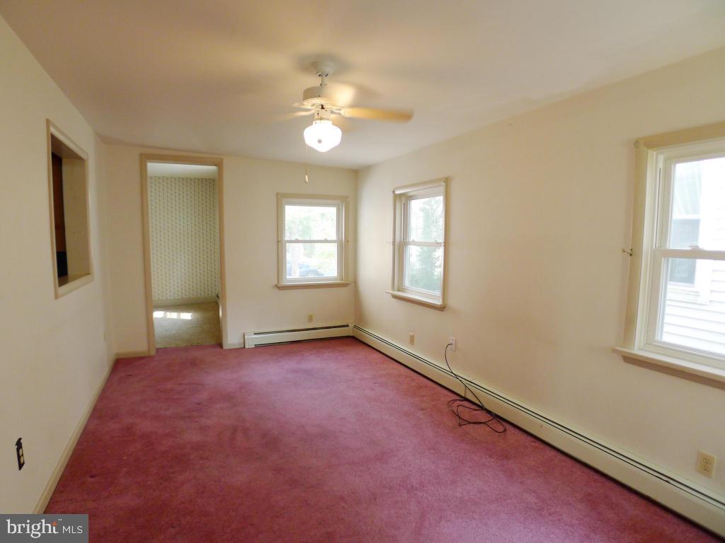 144 South Spruce Street Lititz, PA 17543 - Photo 7 of 21 Gallery Image 7