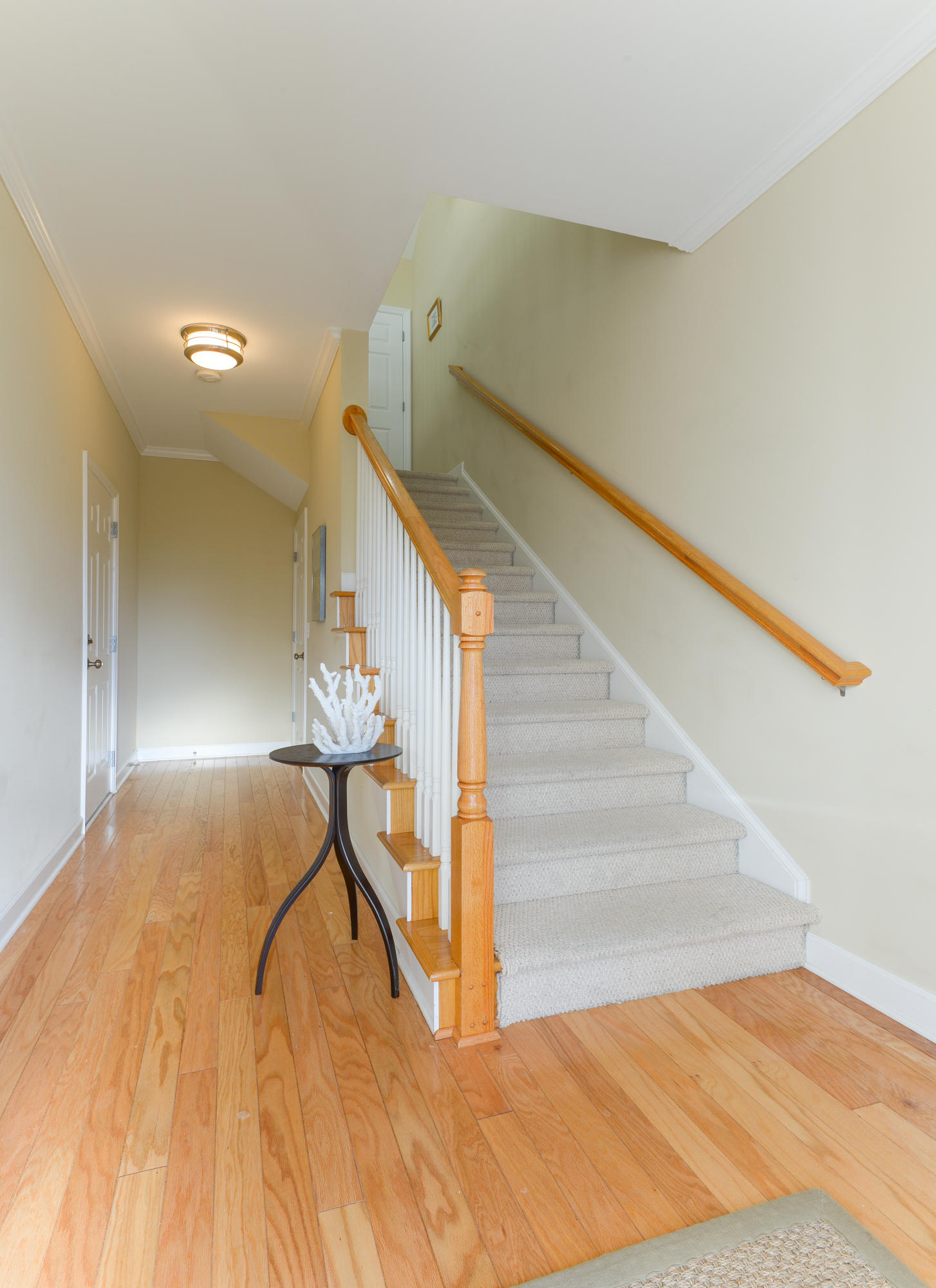 112 Fair Sailing Road Mount Pleasant, SC 29466 - Photo 2 of 19 Entrance