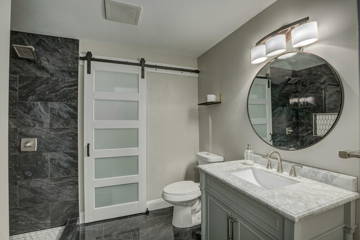 1025 Jackson Road Covington, KY 41011 - Photo 30 of 45 Bath3_1