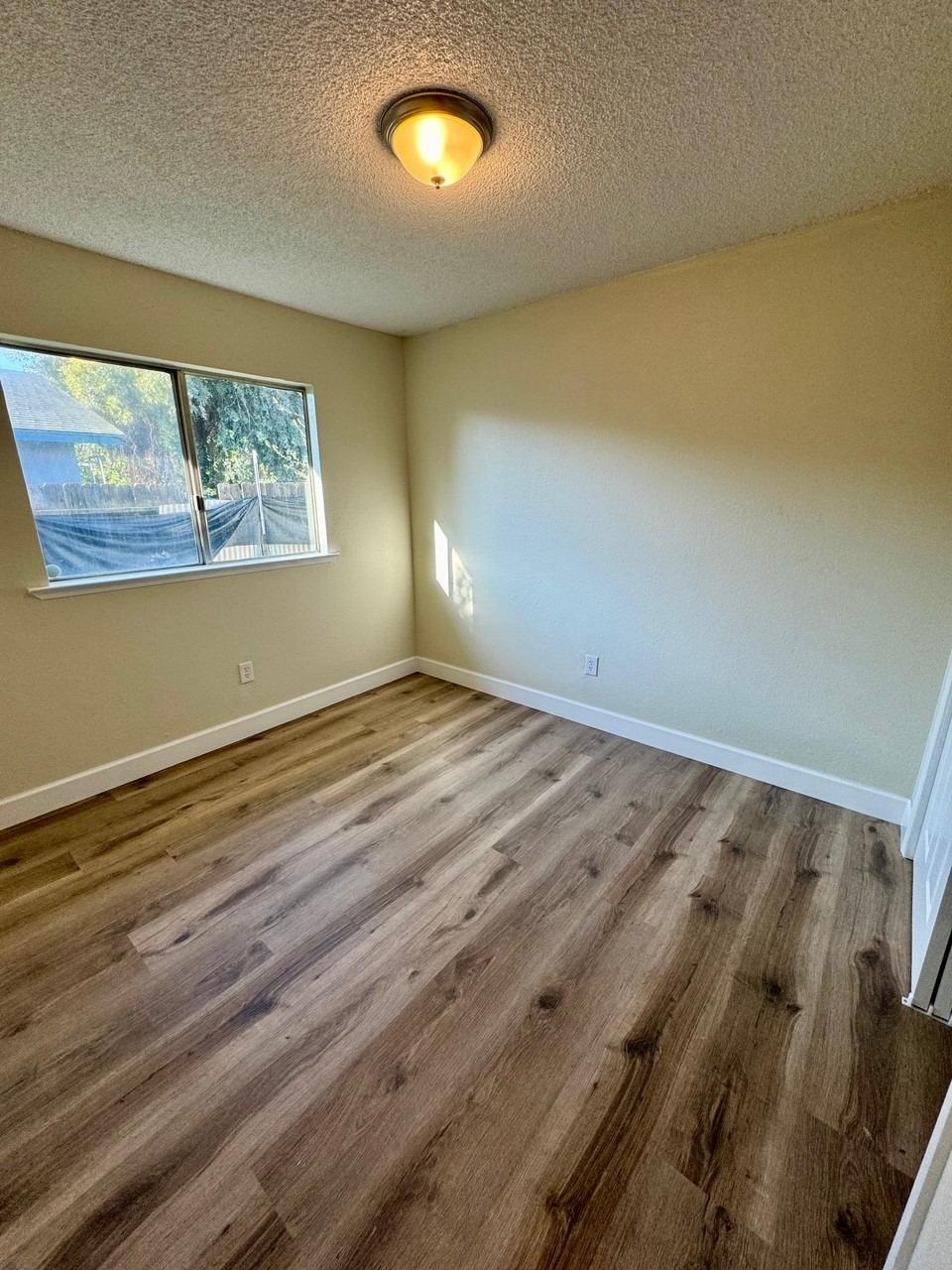 40427 Nancy Road Cutler, CA 93615 - Photo 8 of 12 Gallery Image 8