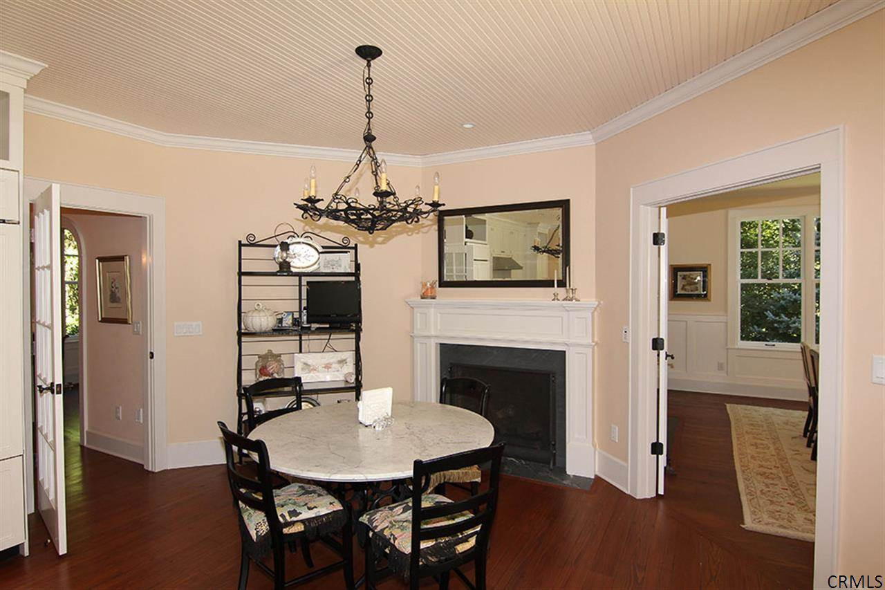 37 Shaker Bay Road Colonie, NY 12110 - Photo 6 of 25 Photo 6