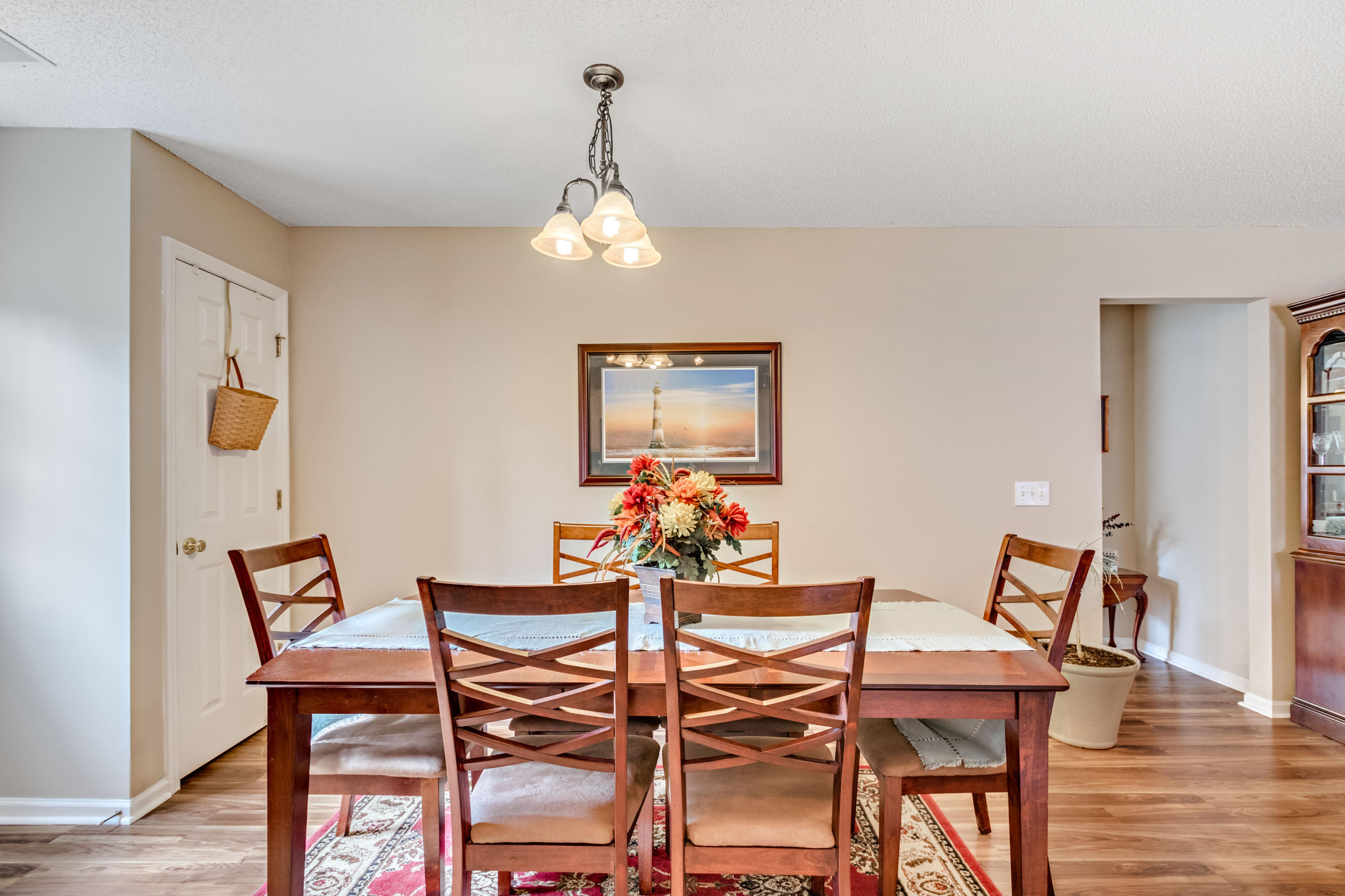 136 Malibu Road Summerville, SC 29483 - Photo 13 of 24 12