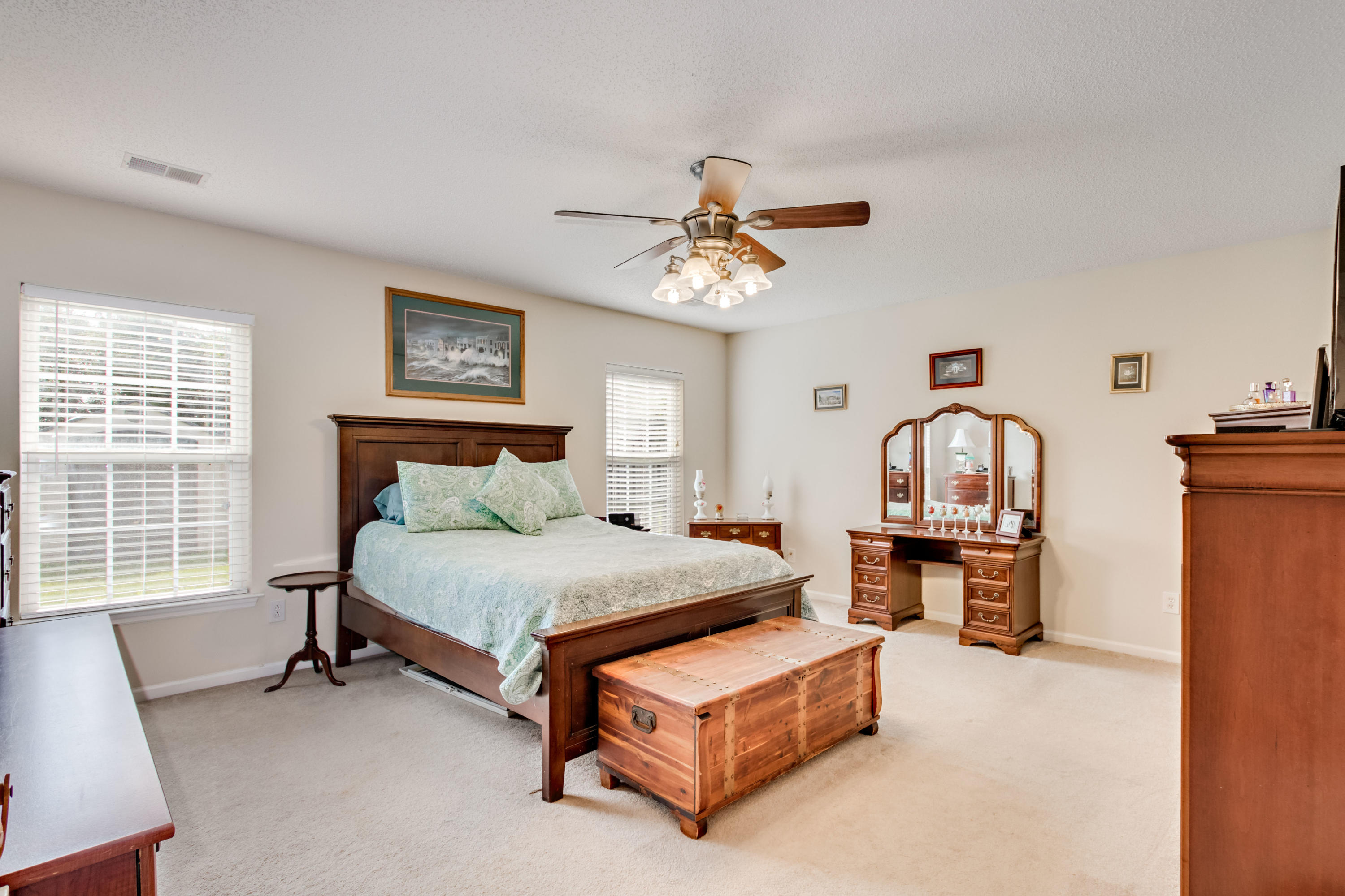 136 Malibu Road Summerville, SC 29483 - Photo 17 of 24 17