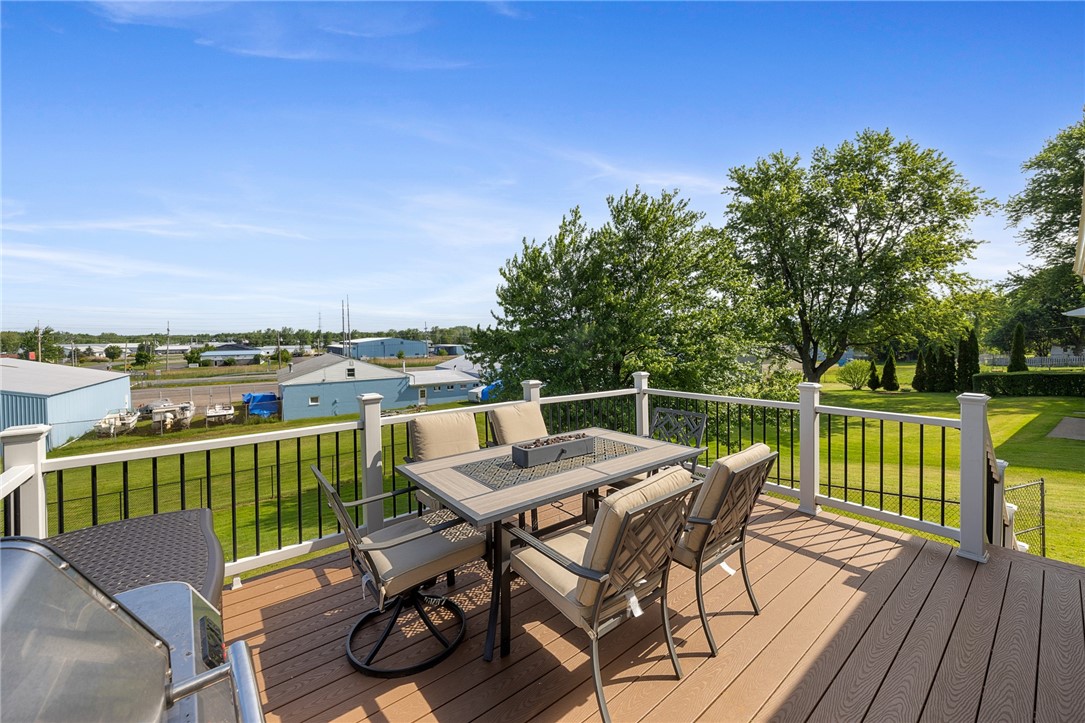 301 Ridge Road Ontario, NY 14519 - Photo 18 of 50