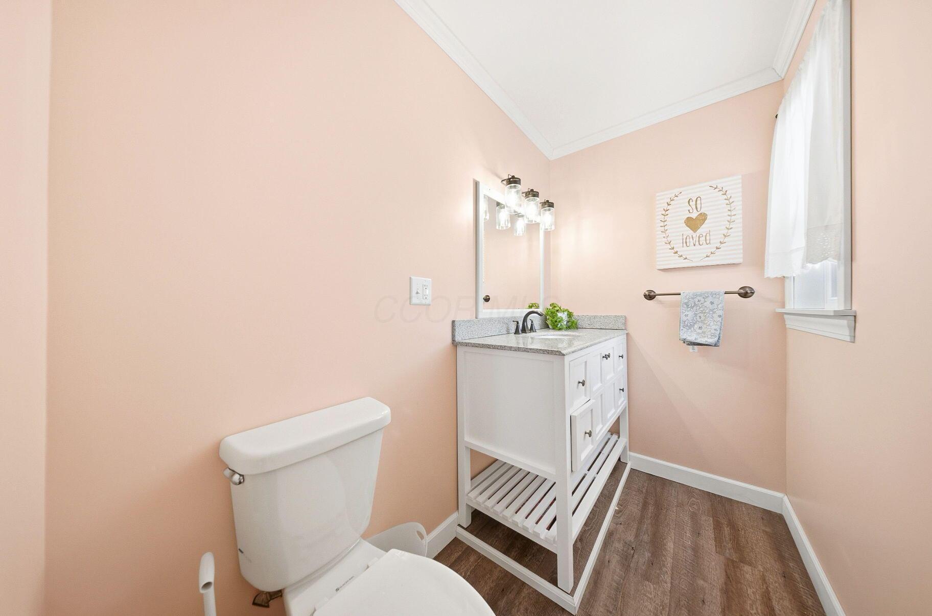 5715 Coonpath Road Northwest Carroll, OH 43112 - Photo 29 of 79 Bathroom