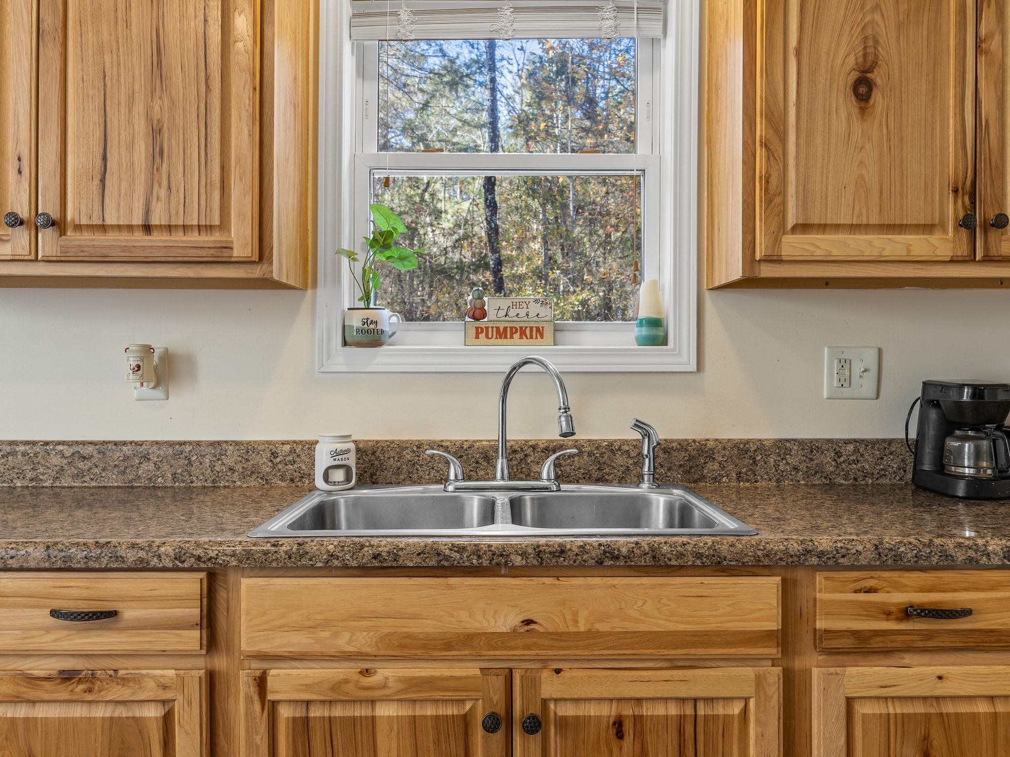 131 McGinnis Road Cowpens, SC 29330 - Photo 9 of 30