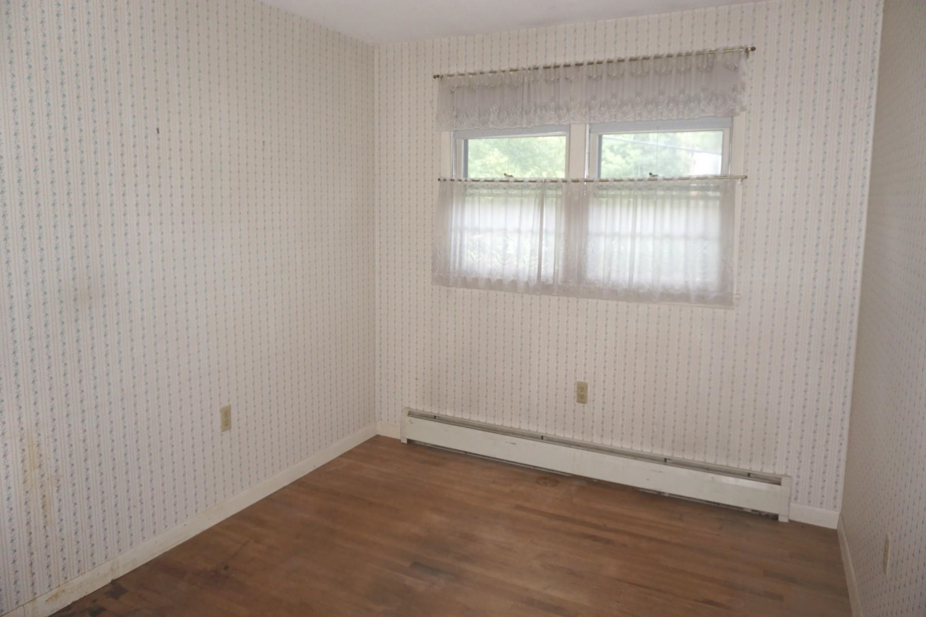 61 Prior Drive Rutland Town, VT 05701 - Photo 8 of 12