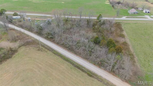 $35,000 | 7464 State Rte 137, Houston, MO 65483