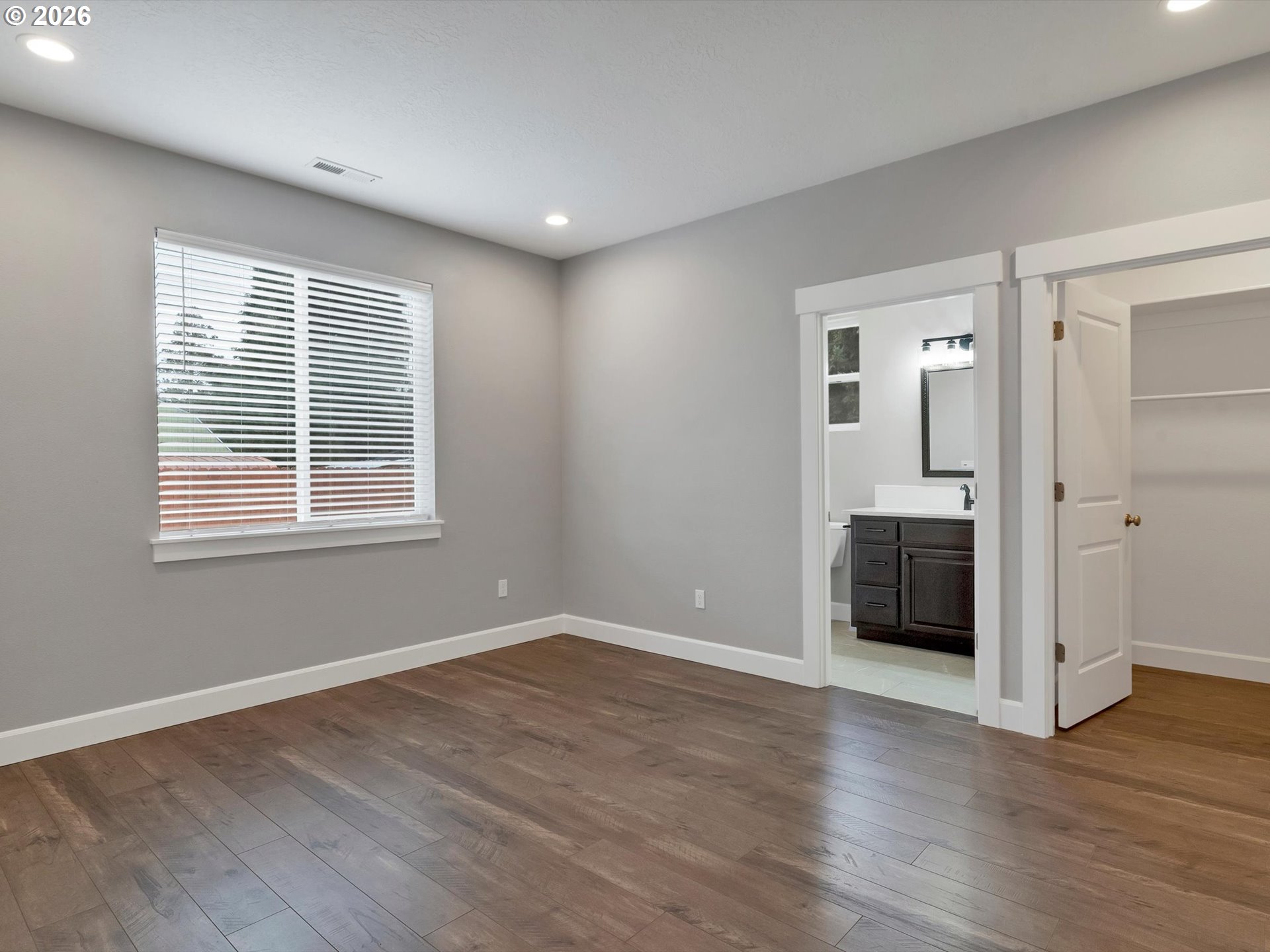 355 Southeast Juniper Street Mill City, OR 97360 - Photo 14 of 36