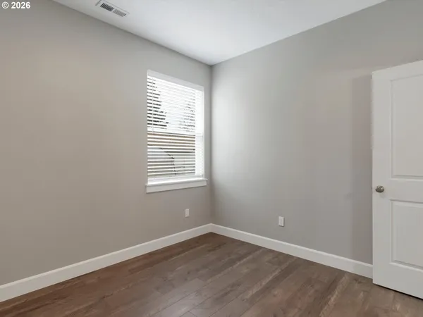 $399,900 | 355 Southeast Juniper Street, Mill City, OR 97360