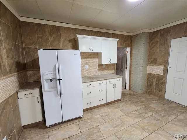 $139,900 | 110-12 Lacy Place, Syracuse, NY 13208