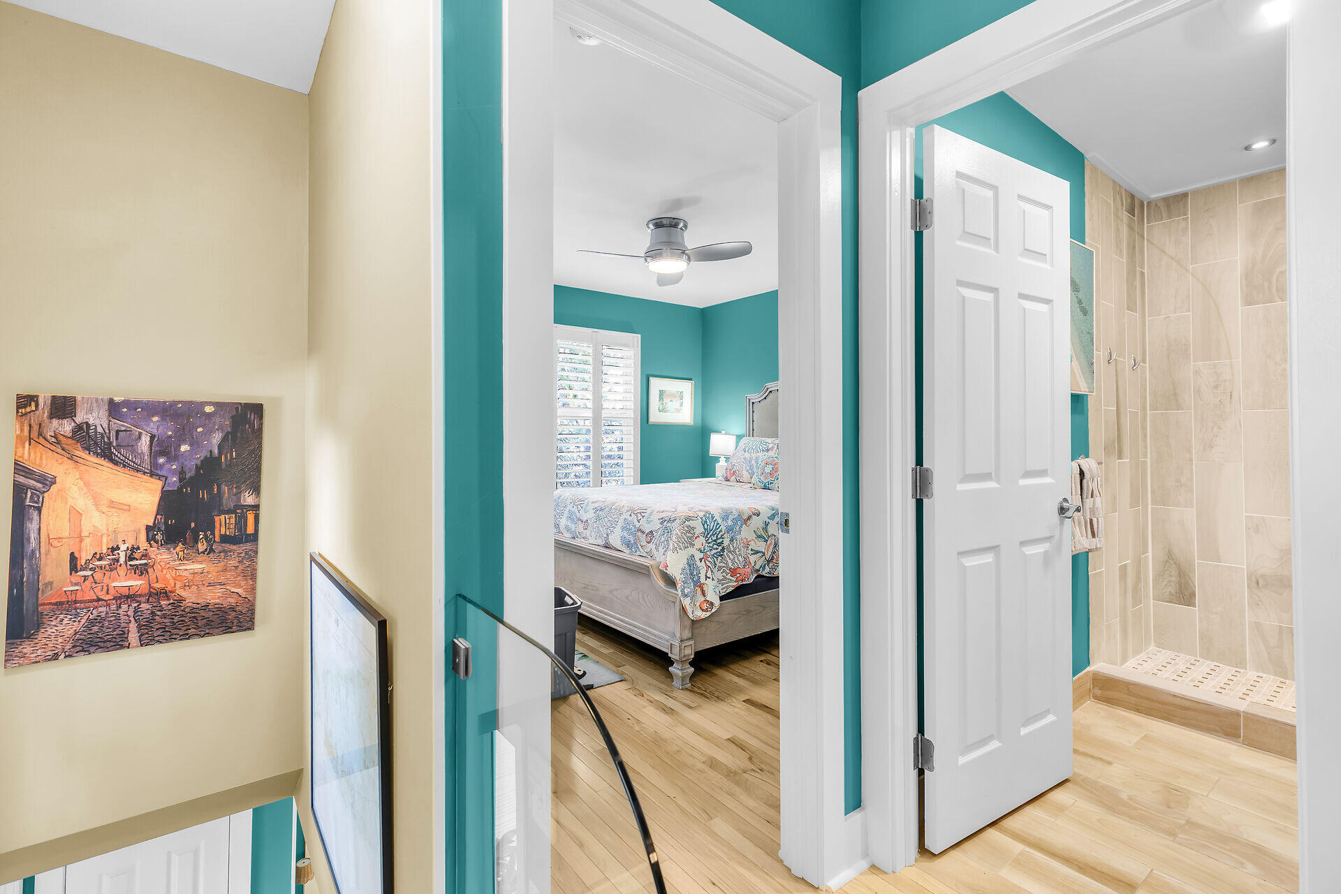 808 Virginia Street, Unit 4 Key West, FL 33040 - Photo 19 of 32 a en suite bathroom with a sink and mirror