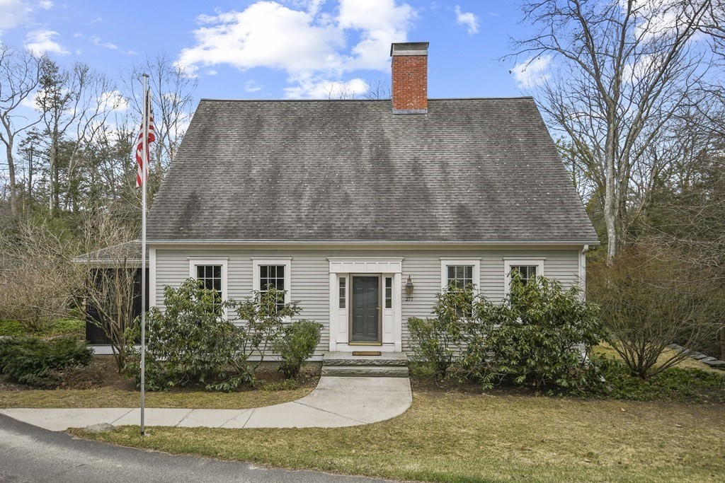 277 Secret Lake Road Athol, MA 01331 - Photo 4 of 36 a front view of a house with garden