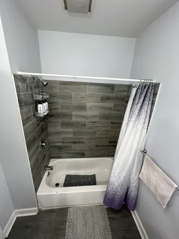 a bathroom with a tub