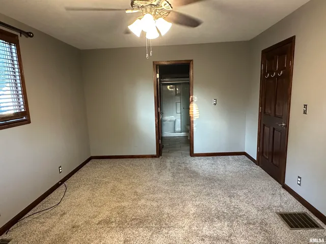 $145,000 | 233 West South Street, Divernon, IL 62530