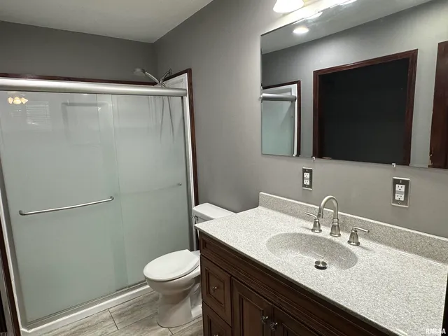 $145,000 | 233 West South Street, Divernon, IL 62530