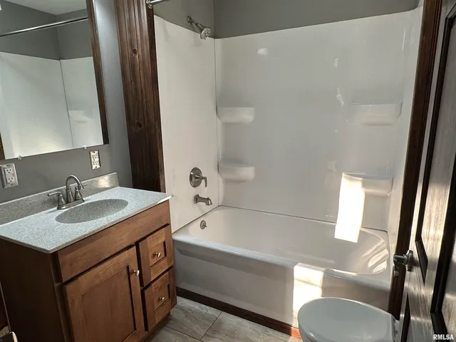 $145,000 | 233 West South Street, Divernon, IL 62530