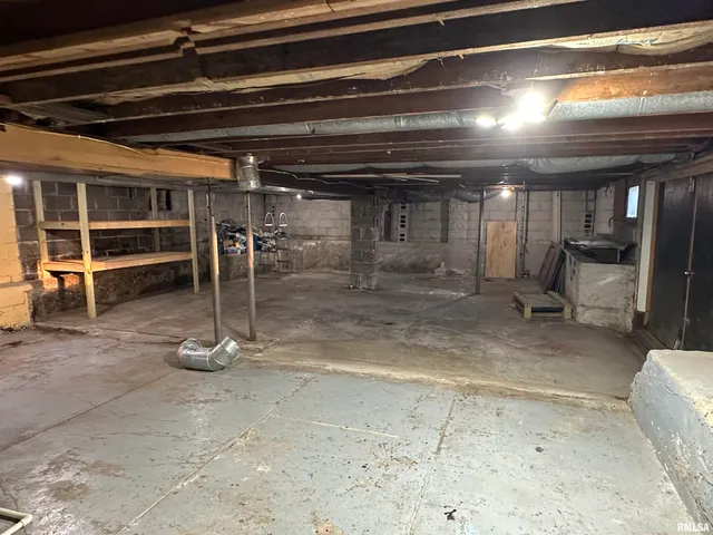 $145,000 | 233 West South Street, Divernon, IL 62530