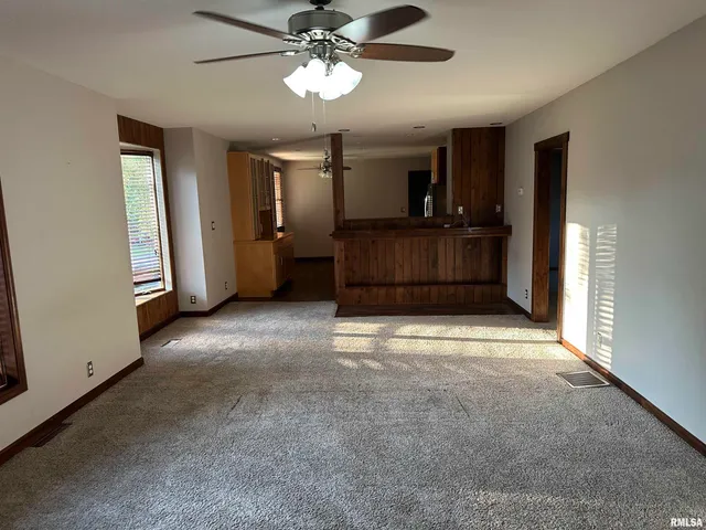 $145,000 | 233 West South Street, Divernon, IL 62530