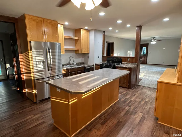 $145,000 | 233 West South Street, Divernon, IL 62530