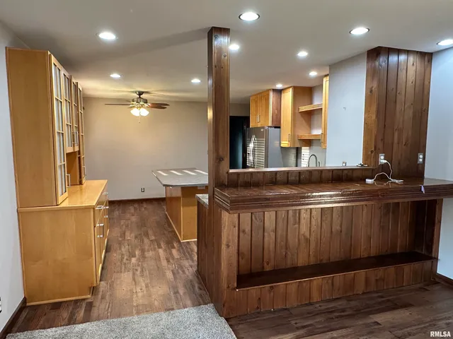 $145,000 | 233 West South Street, Divernon, IL 62530