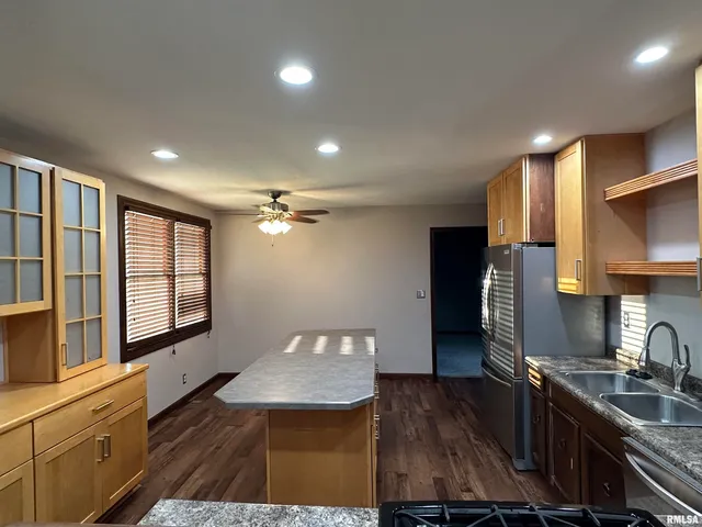 $145,000 | 233 West South Street, Divernon, IL 62530