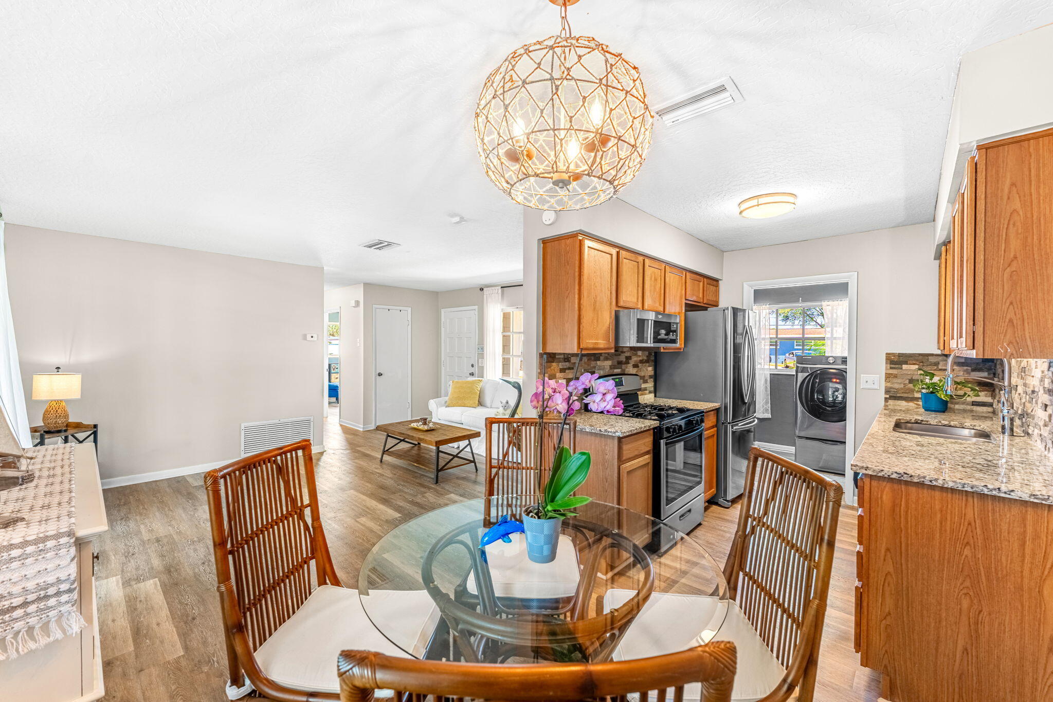 1097 Madrid Road Rockledge, FL 32955 - Photo 11 of 27 Dining Area