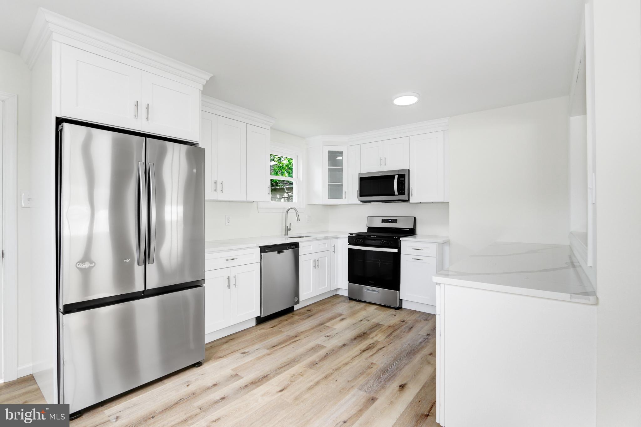 707 New Maple Road Pleasantville, NJ 08232 - Photo 2 of 31 Gallery Image 2