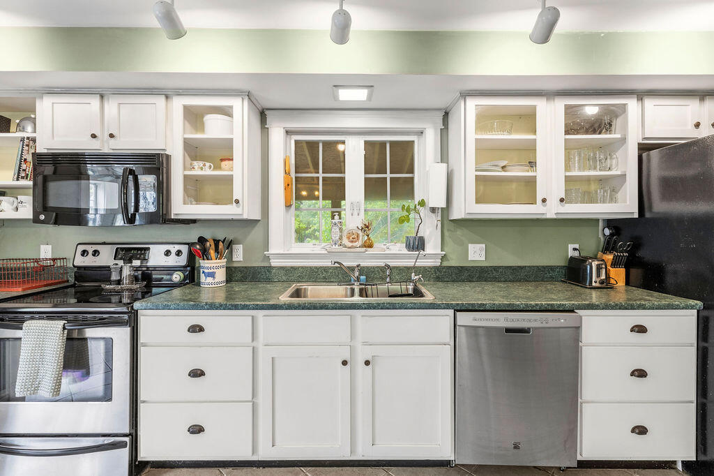 430 Bowerbank Road Bowerbank, ME 04426 - Photo 10 of 35 DSC07512