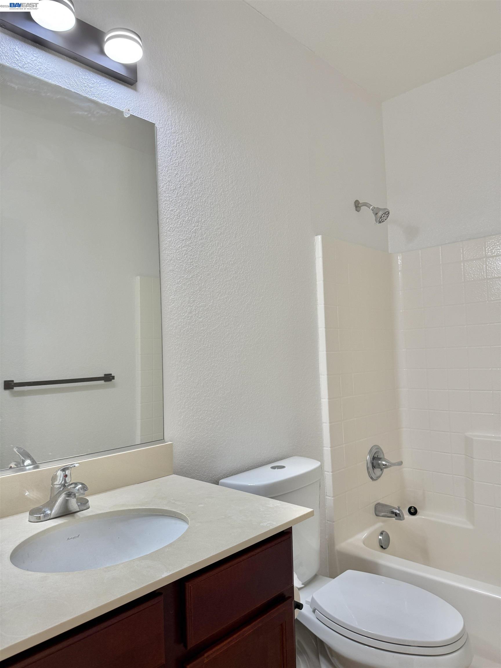 668 Landmark Point Lathrop, CA 95330 - Photo 21 of 49 Gallery Image 21