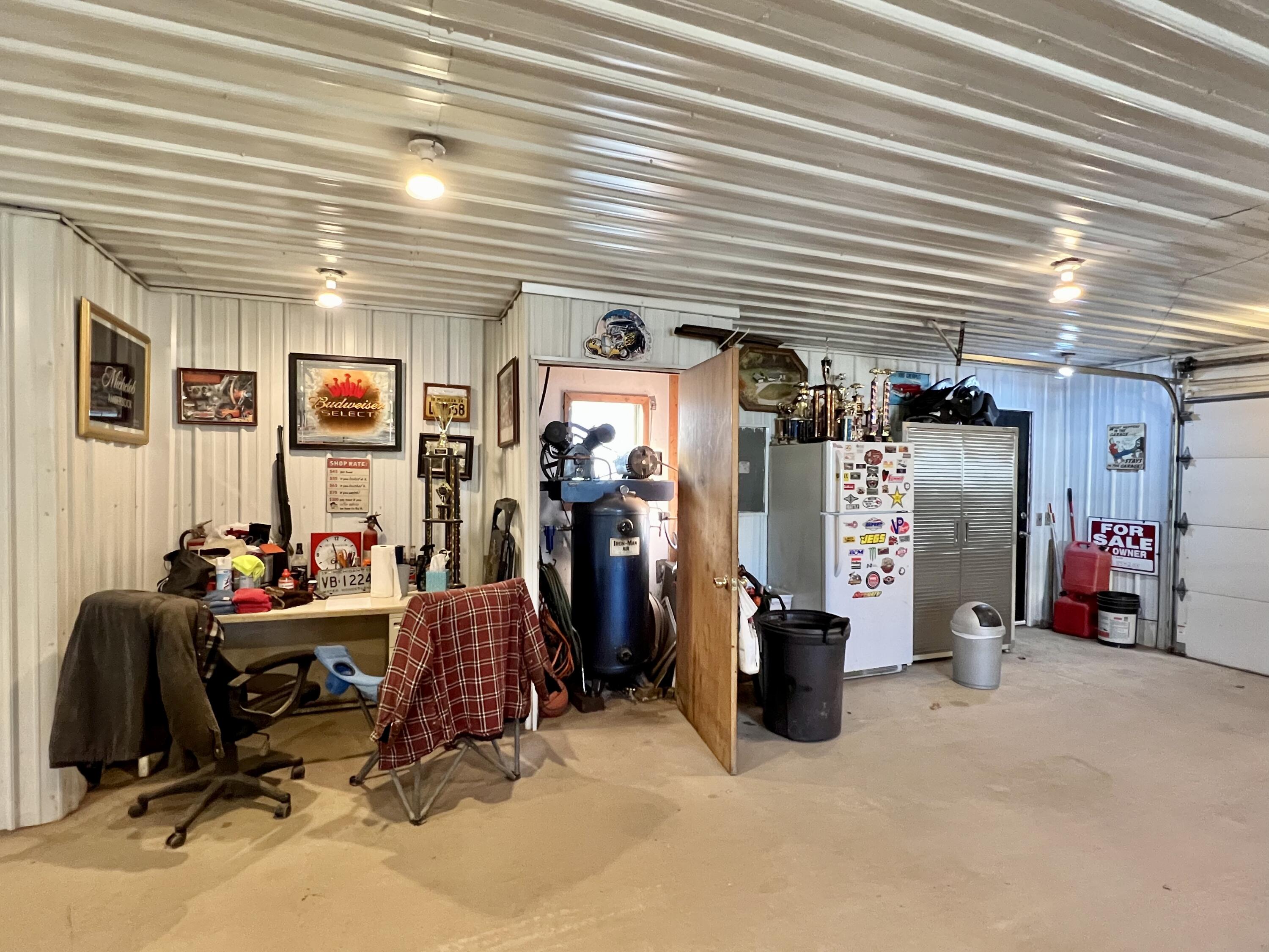 970 North Leaton Road Mount Pleasant, MI 48858 - Photo 15 of 37 24x70 garage 5