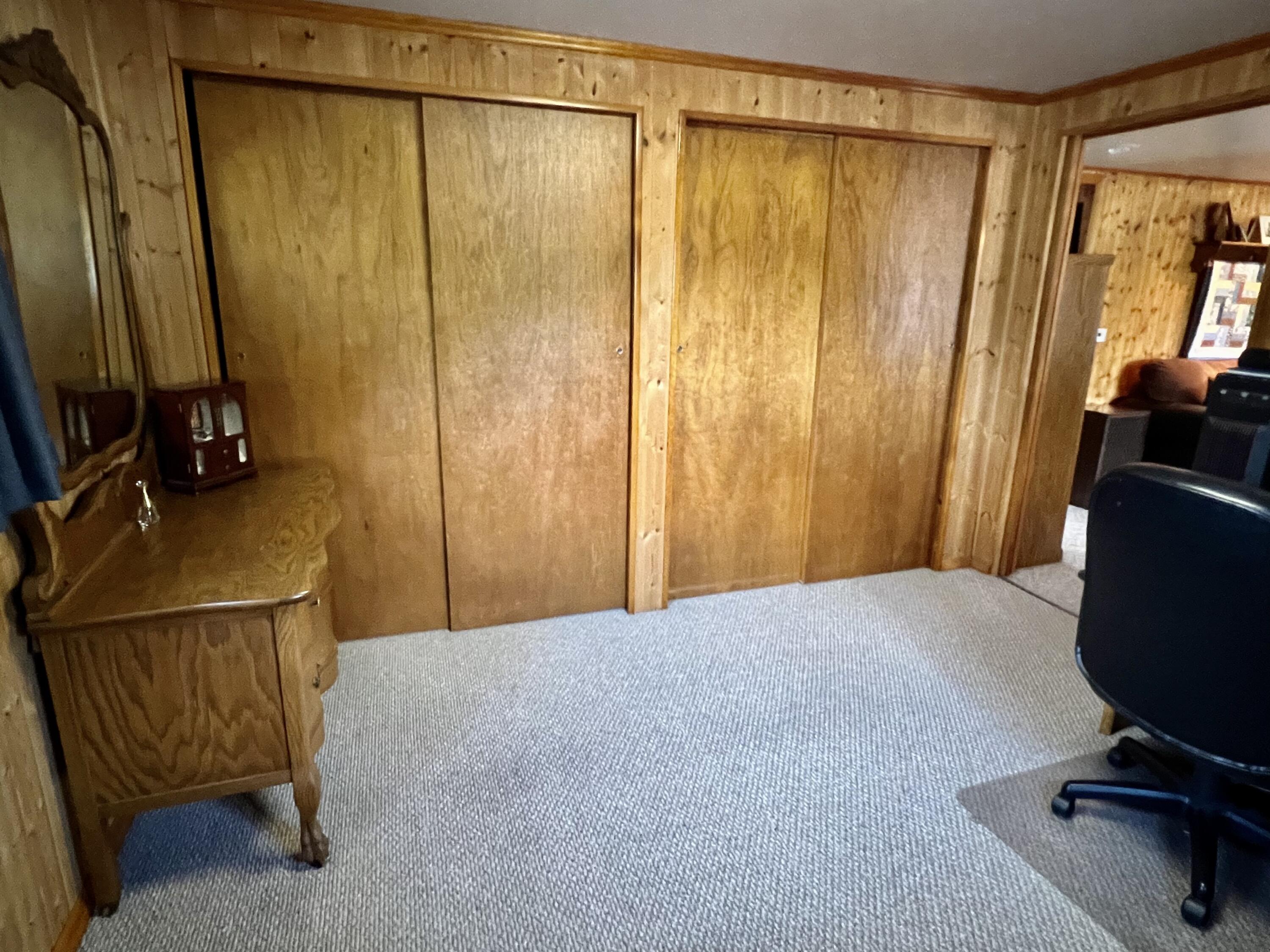 970 North Leaton Road Mount Pleasant, MI 48858 - Photo 32 of 37 Office/bedroom 2
