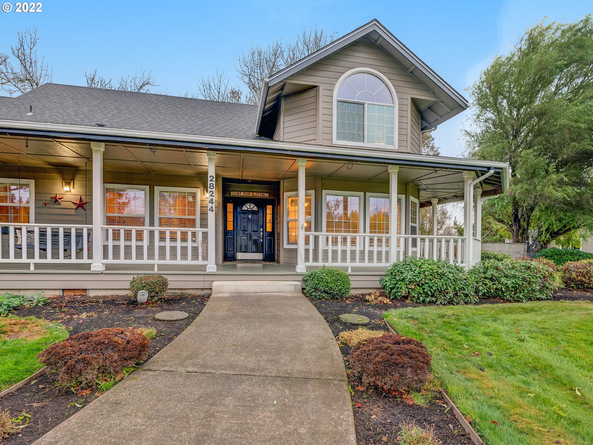 28244 Edgewater Drive Eugene, OR 97402 - Photo 29 of 30 a front view of a house with garden