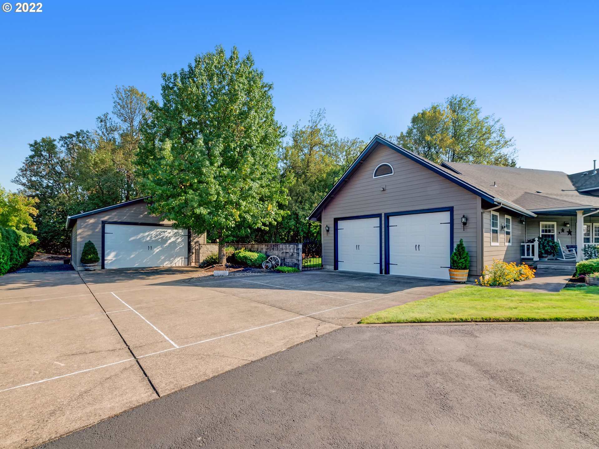 28244 Edgewater Drive Eugene, OR 97402 - Photo 5 of 30 a house with trees in the background