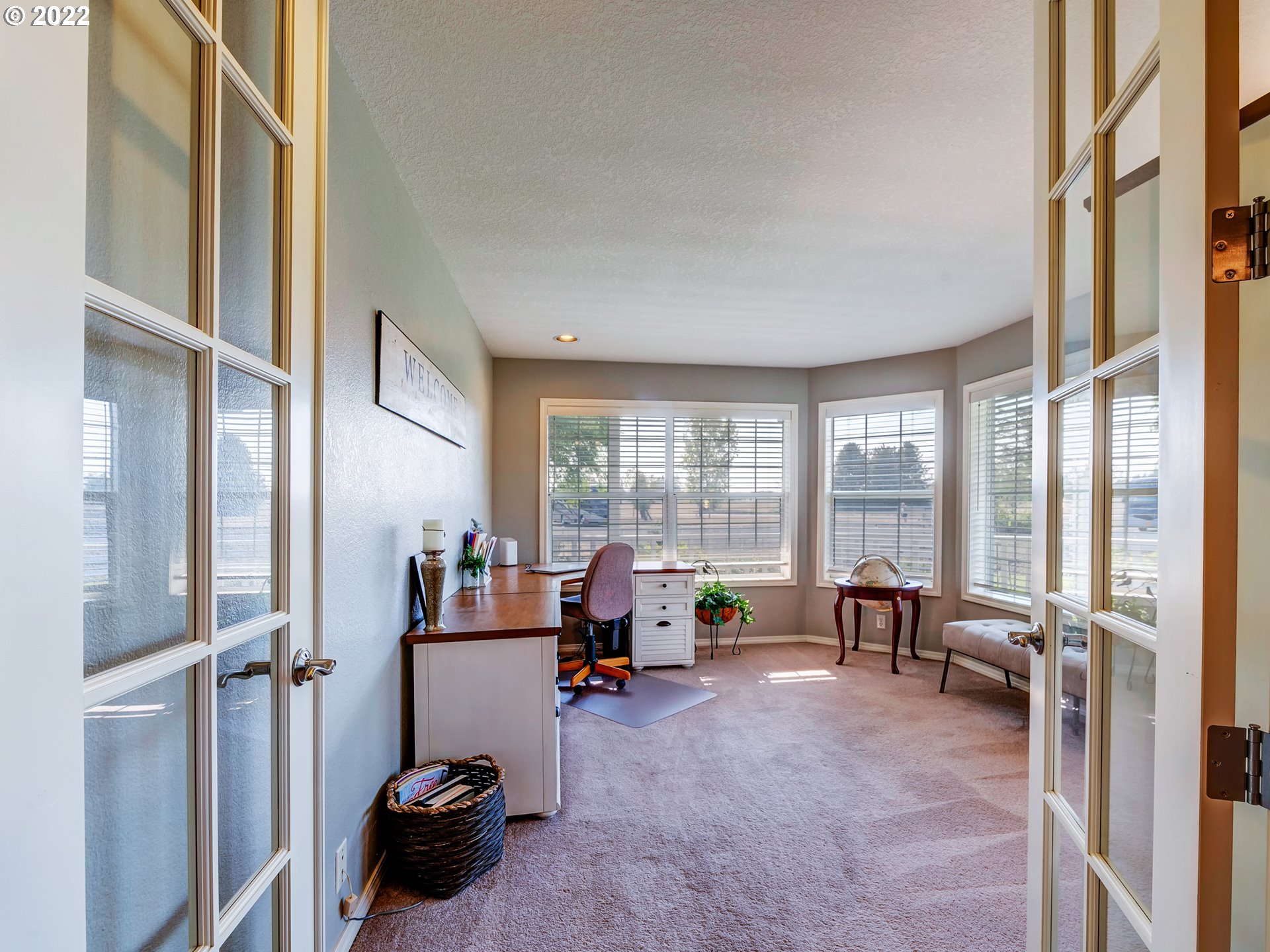 28244 Edgewater Drive Eugene, OR 97402 - Photo 9 of 30 a room with furniture and a large window