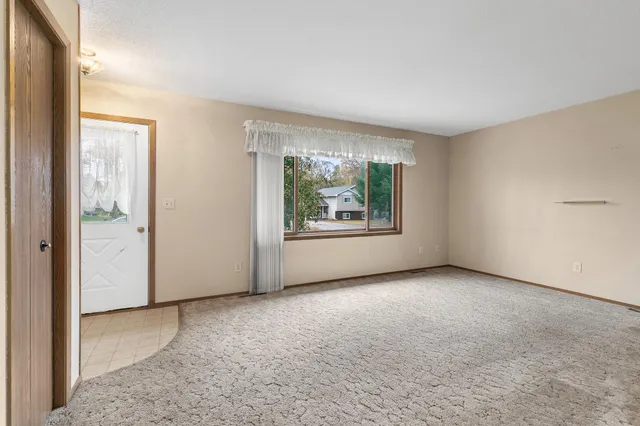 $265,000 | 1005 4th Avenue Northeast, Little Falls, MN 56345