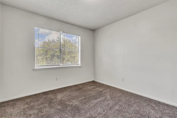$1,525 | 7700 Creekbend Drive, Unit 143, Houston, TX 77071