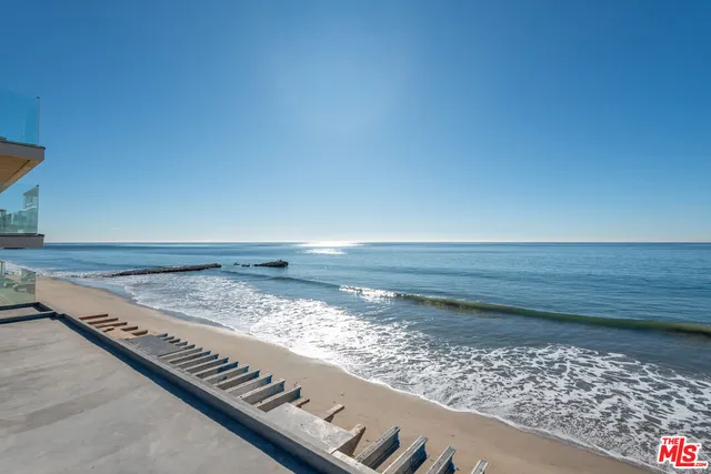 $19,950,000 | 25306 Malibu Road, Malibu, CA 90265