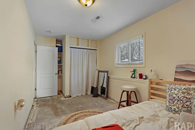 $250,000 | 2808 Cherry Drive, Wonder Lake, IL 60097