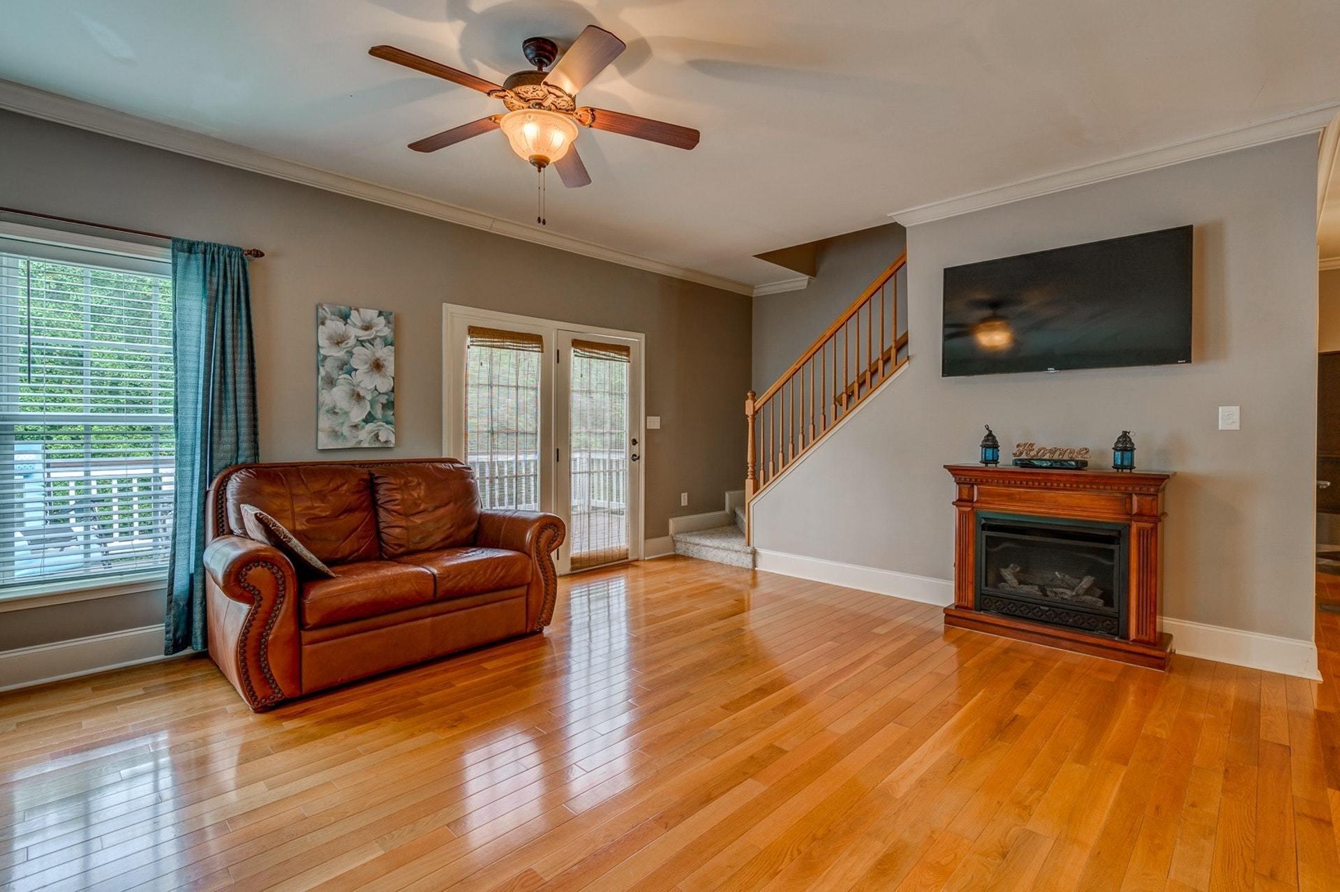 113 Bent Tree Road Moneta, VA 24121 - Photo 18 of 47 015-320650-113 Bent Tree RD 15_7996359