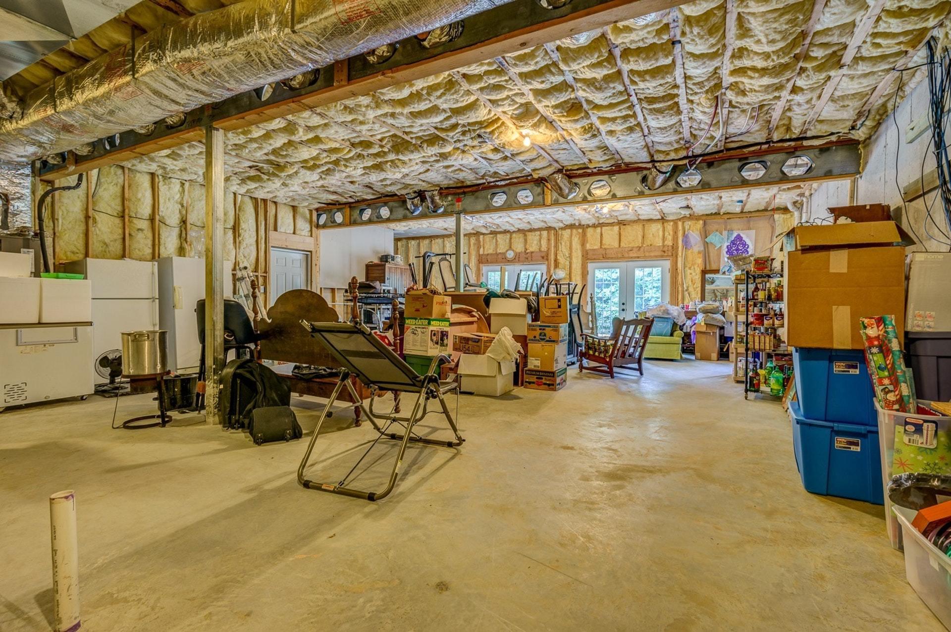 113 Bent Tree Road Moneta, VA 24121 - Photo 31 of 47 028-320650-113 Bent Tree RD 28_7996375