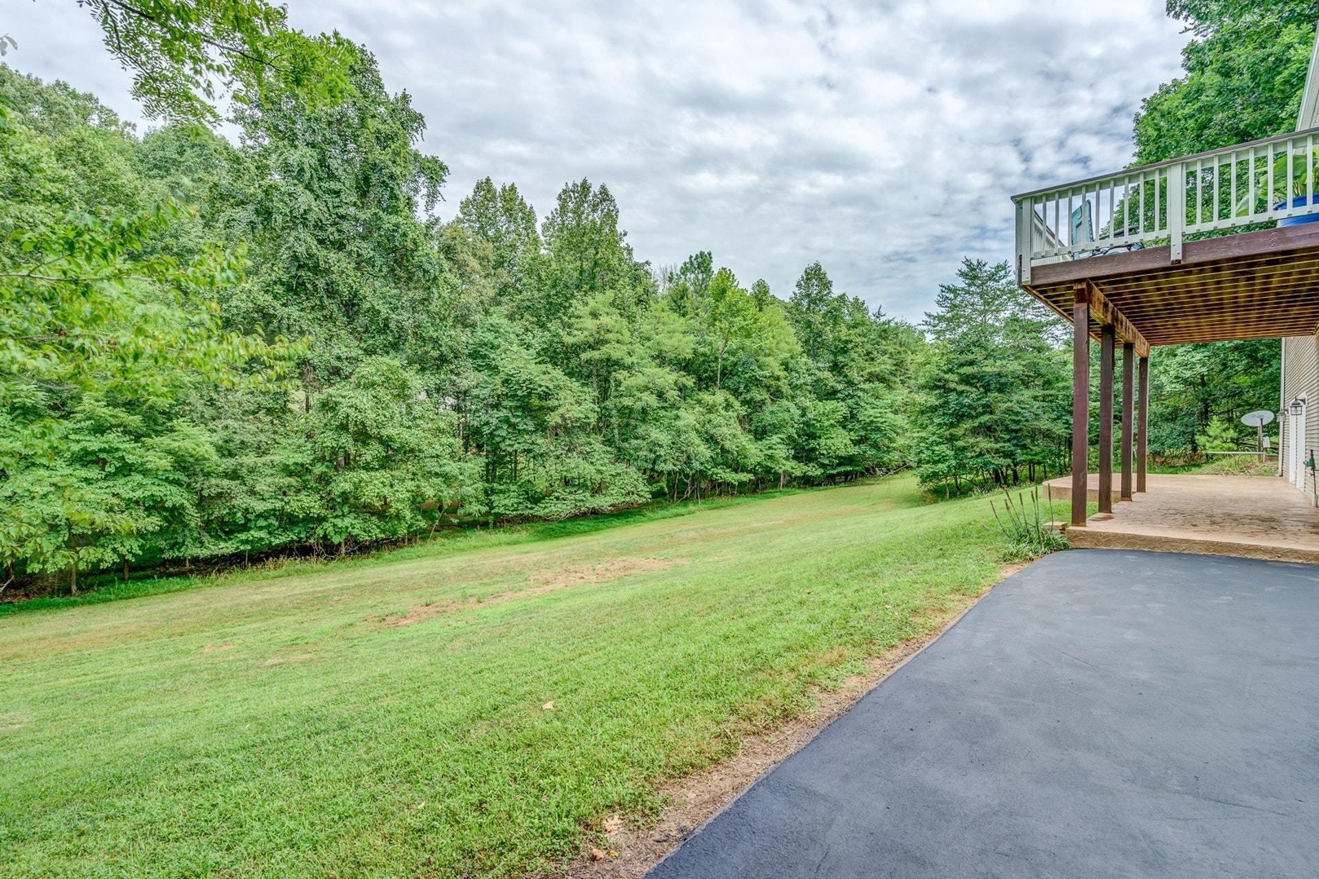 113 Bent Tree Road Moneta, VA 24121 - Photo 36 of 47 035-320650-113 Bent Tree RD 35_7996385
