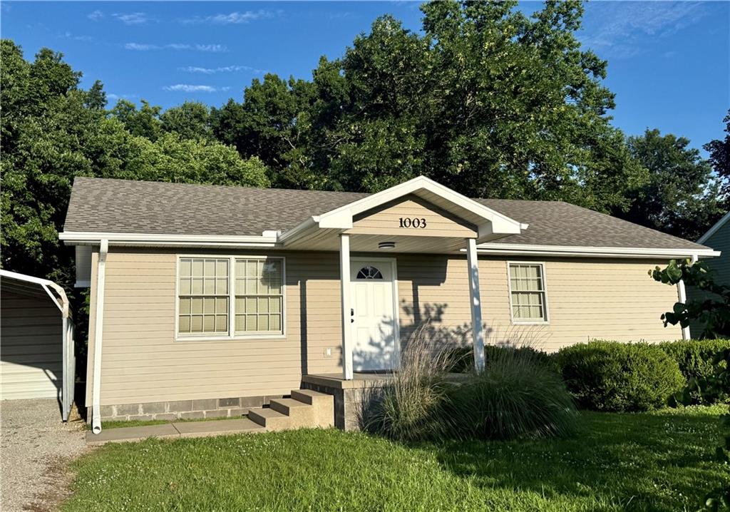 1003 South Ridgeway Street Caney, KS 67333 - Photo 1 of 1