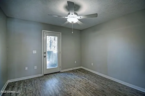 $2,195 | 229 Brendalwood Boulevard, Unit A, Brandon, MS 39047