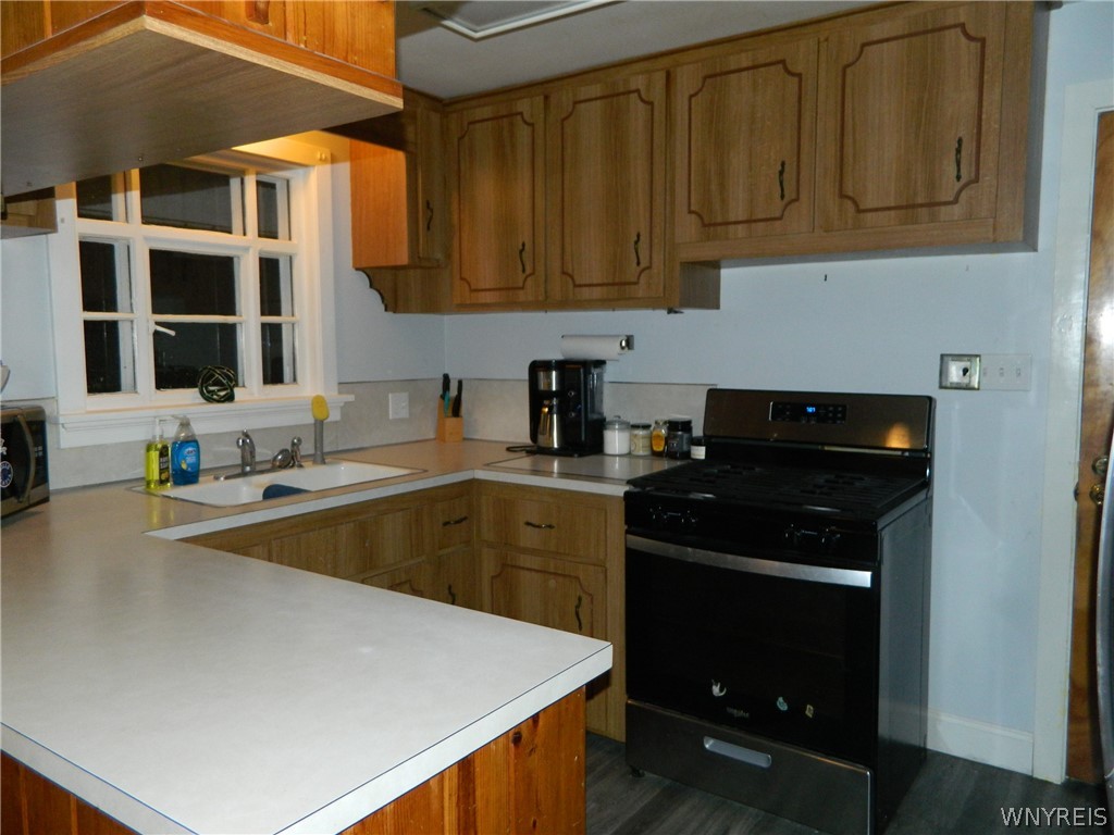 3755 Eckhardt Road Eden, NY 14075 - Photo 7 of 34