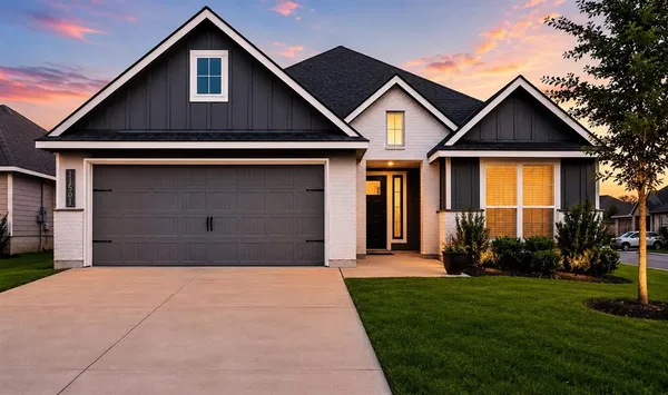 $369,500 | 11501 Ullrich Court, Lorena, TX 76655