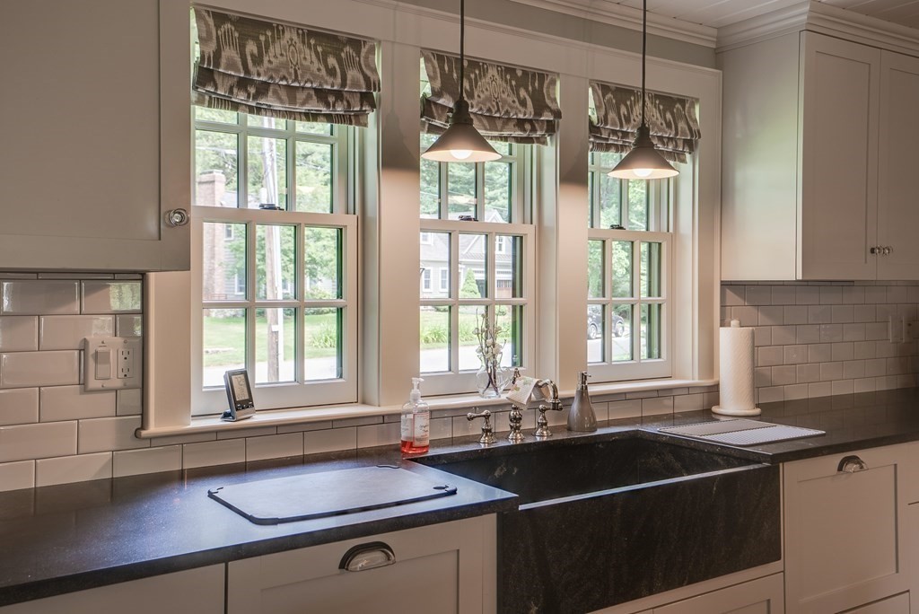 15 Cedar Road Andover, MA 01810 - Photo 17 of 42 Gallery Image 17